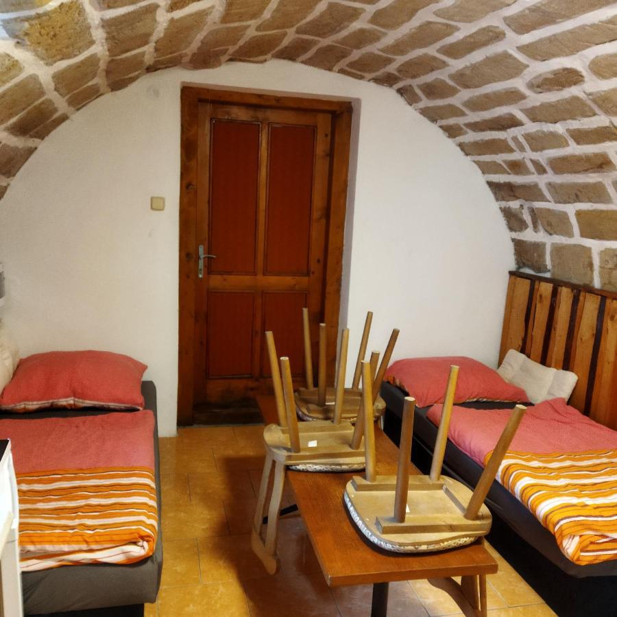 Apartman Roubenka Na Dobreni Apartment Melnik Luaran gambar